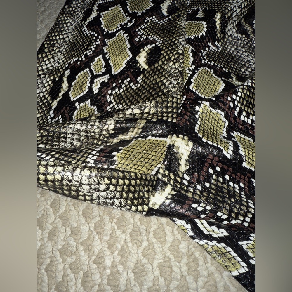 COMMANDO Perfect Control Leggings snake print SIZE: MEDIUM - Picture 7 of 9